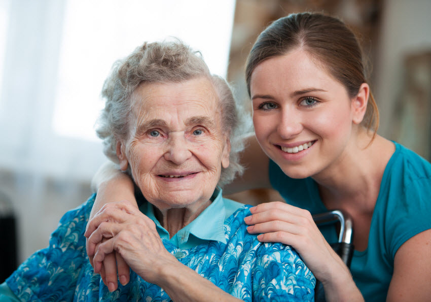 Helping Your Loved One Settle Comfortably in a Nursing Home